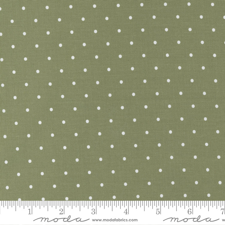 Moda Christmas Eve - Merry Dots - Pine