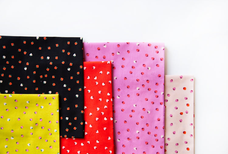 Ruby Star Society Strawberry - Mini Berry - Daisy