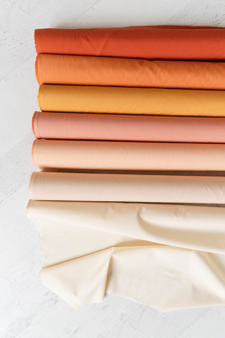 Art Gallery Fabrics - Signature Pure Solids By Suzy Quilts - Ginger