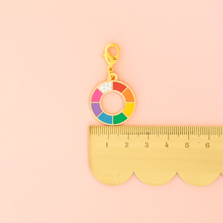 Sarah Hearts - Colour Wheel Zipper Charm