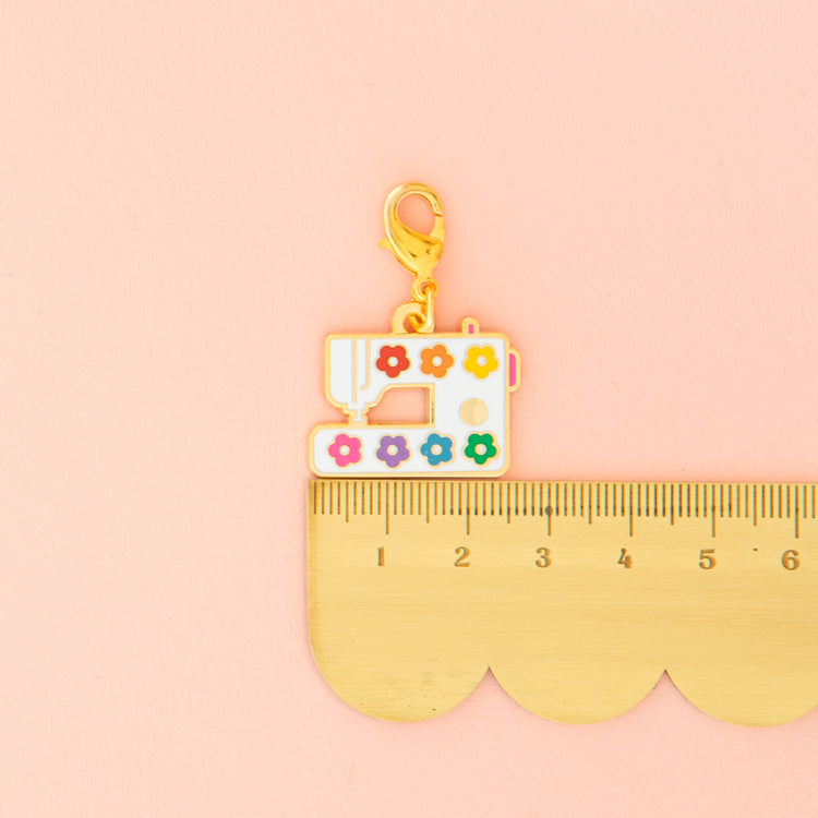 Sarah Hearts - Sewing Machine Zipper Charm