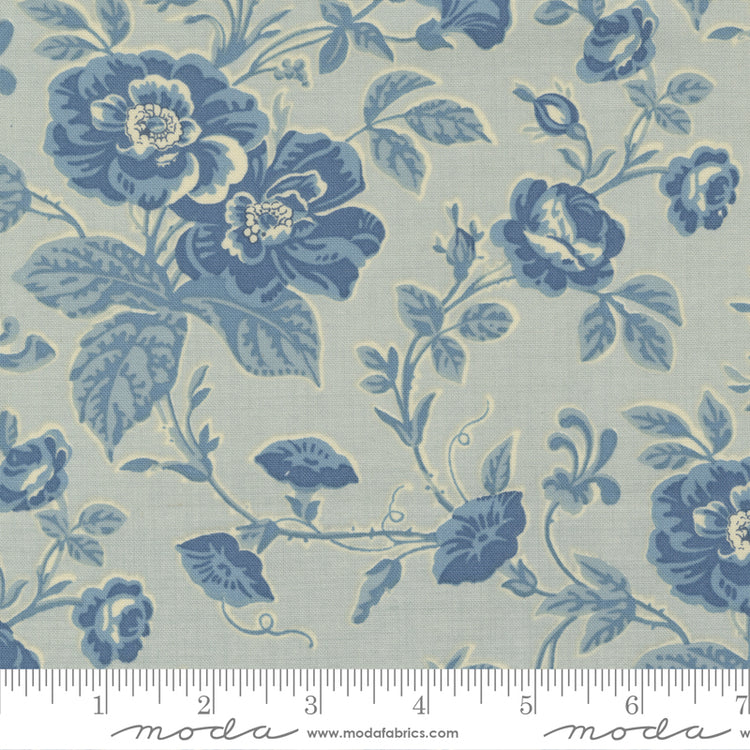 Moda Bleu De France - Large Floral Ciel Blue