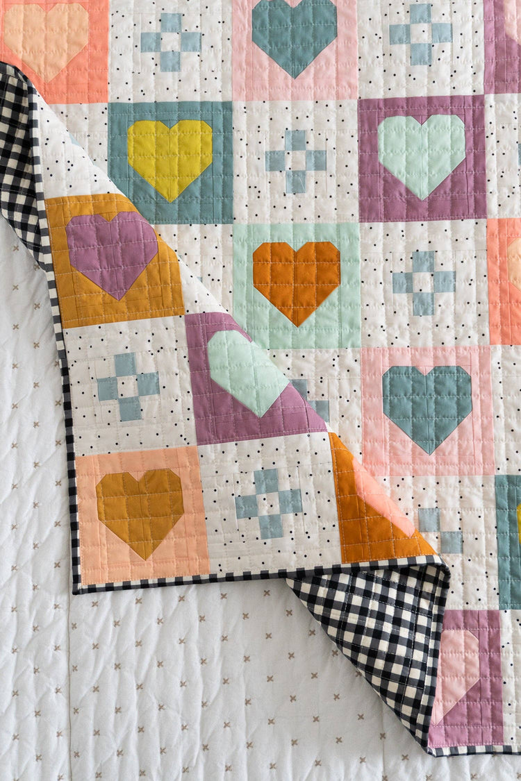 Quilty Love Cozy Checkered Hearts Quilt Pattern