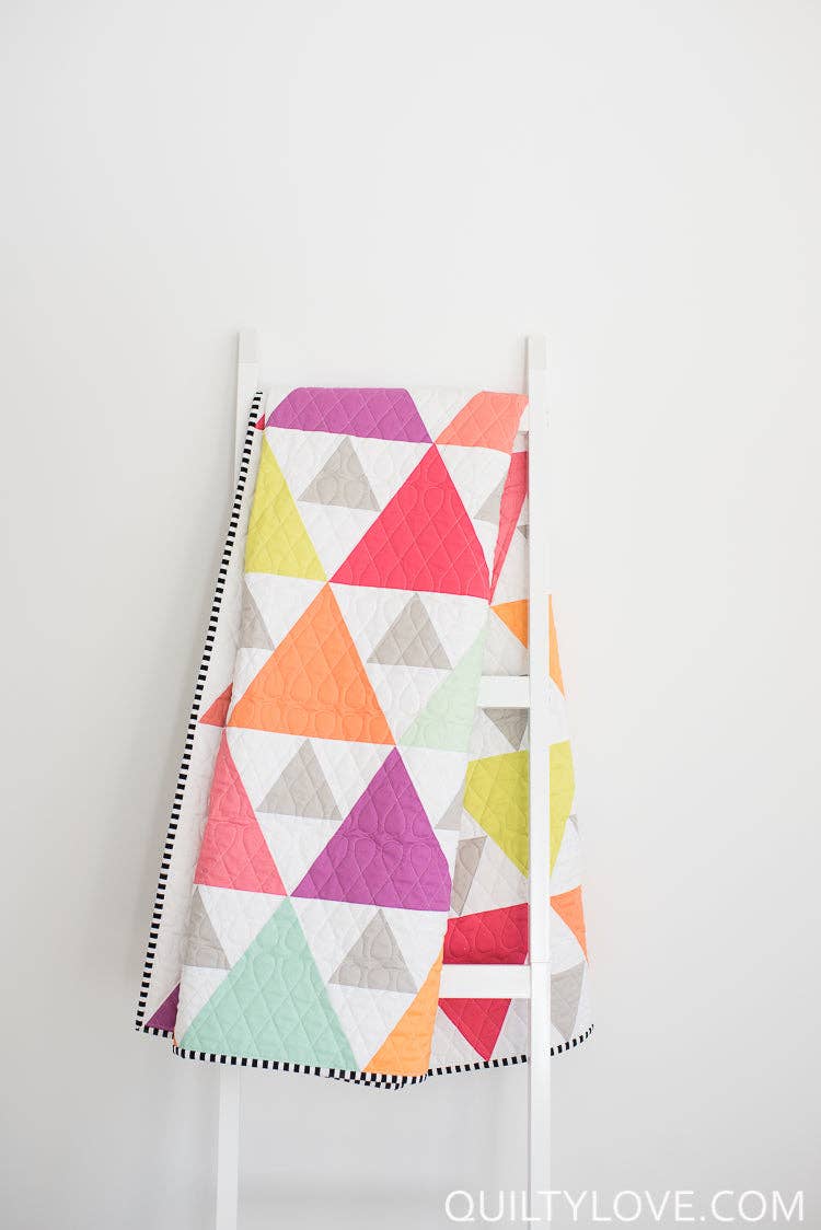 Quilty Love Triangle Peaks Quilt Pattern