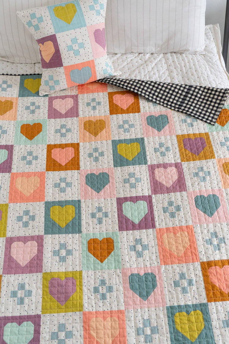 Quilty Love Cozy Checkered Hearts Quilt Pattern