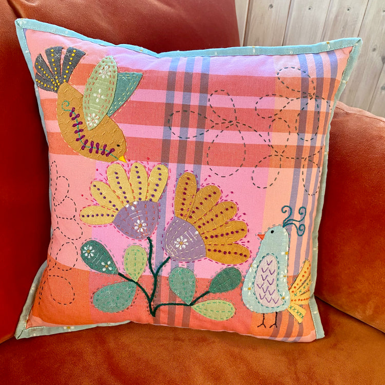 Jo Avery Curated Fabric Bundle - 10 Fat Eighths - Tutti Frutti