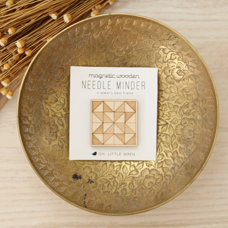 Oh Little Wren Wooden Magnetic Needle Minder - Quilt Block