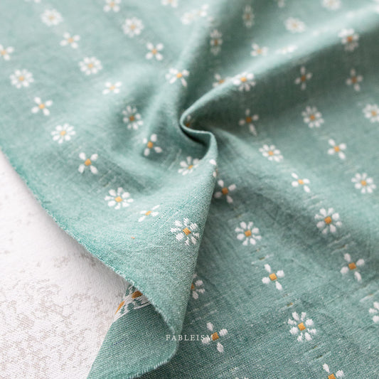 Fableism Forest Forage - Daisy - Spring