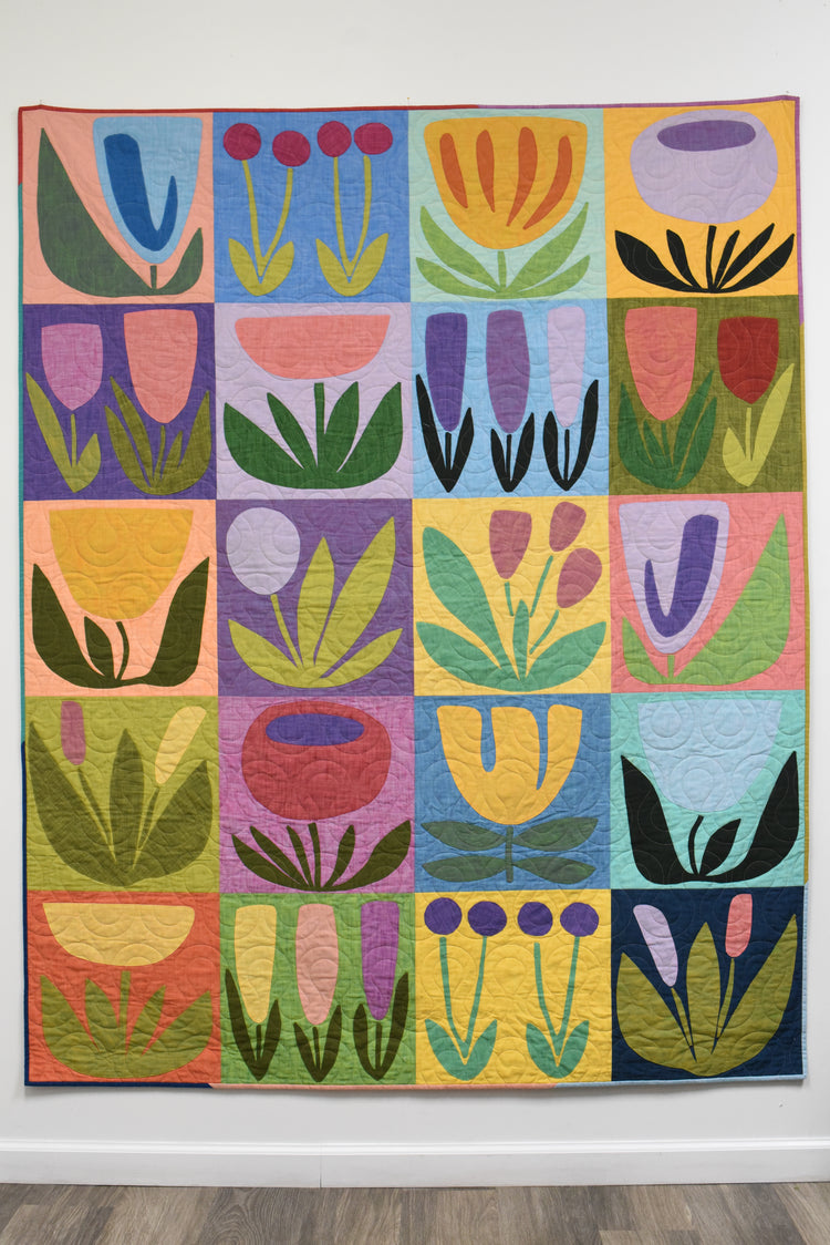 Tara Faughnan - Handloom - Best Buds - Applique Quilt Kit By Tamara Kate